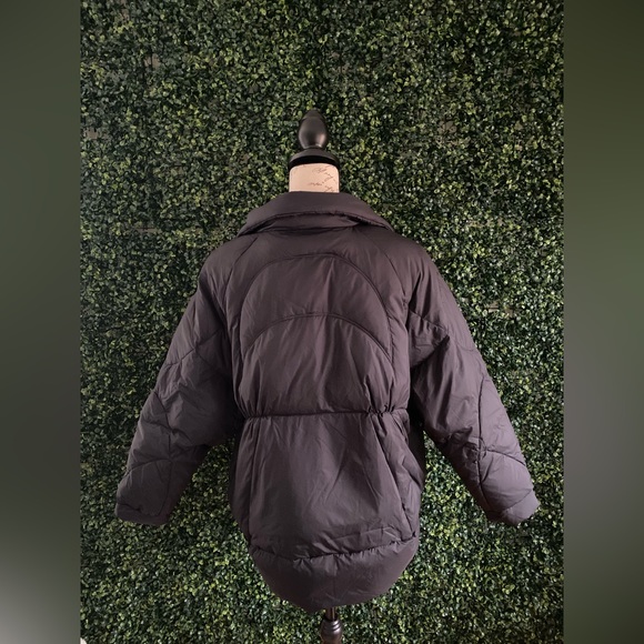 NAP Loungewear Boxy Soft Puffer Jacket - Picture 3 of 6